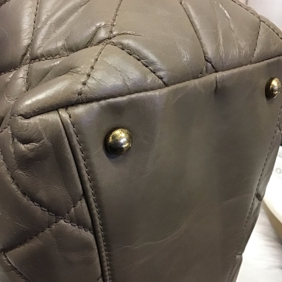 CHANEL Edinburgh Castle Rock Bowling Bag - Picture 4 of 12